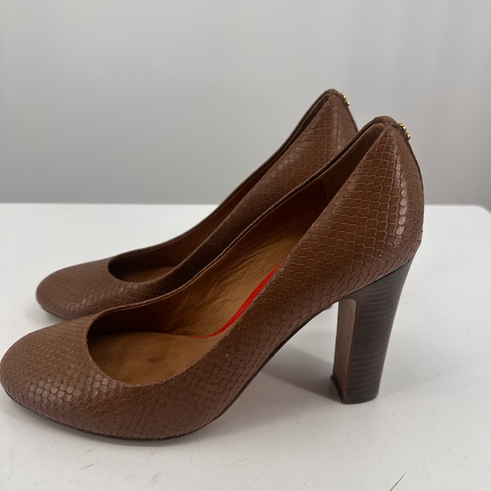 Coach Sue Printed Snakeskin Tan Brown Heels Pumps Size 8.5 - Picture 7 of 11